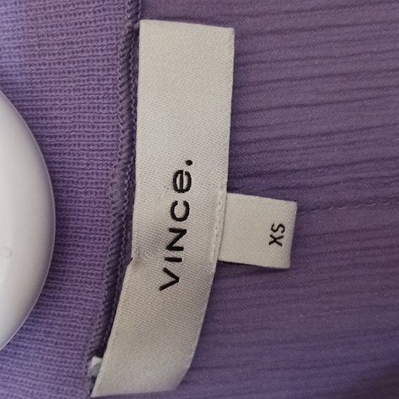 Vince lilac ribbed trim silk tank with side slits - Picture 4 of 13